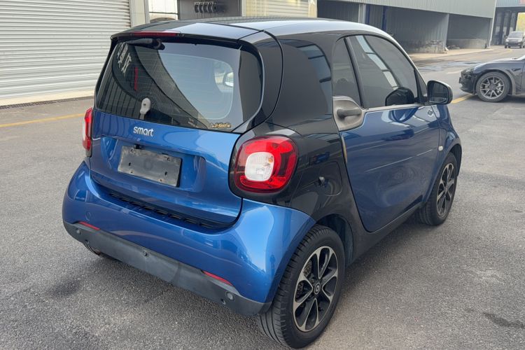 Used  fortwo 2015 1.0L 52 kW Hardtop Passion Edition
