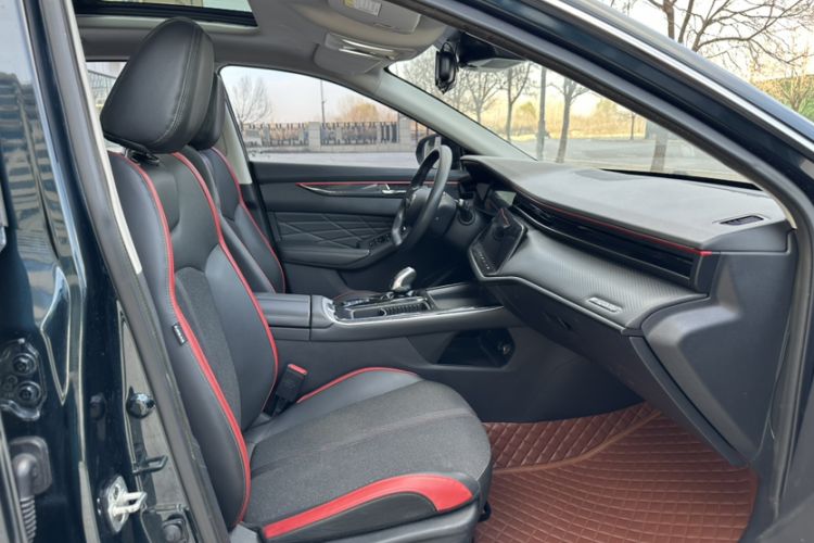 Used Dongfeng Aeolus Yixuan MAX 2023 1.5T Super-Powered Dad Edition
