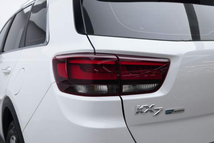 Used Kia KX7 2020 2.0T Automatic Two-Wheel Drive GLS 7-Seater
