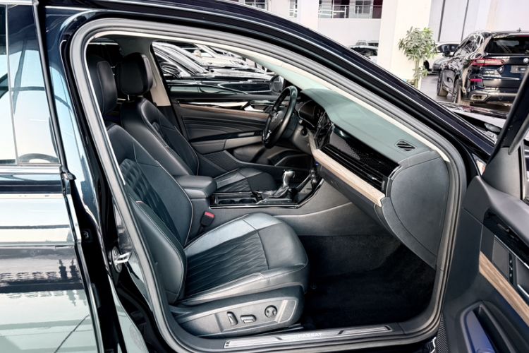 Used Volkswagen Passat 2019 330TSI Luxury Edition China VI Standard
