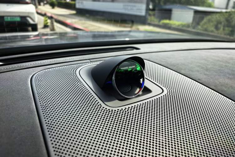 Used Hima AITO M9 2025 All-Electric Ultra Version 100 kWh 5-Seater Model
