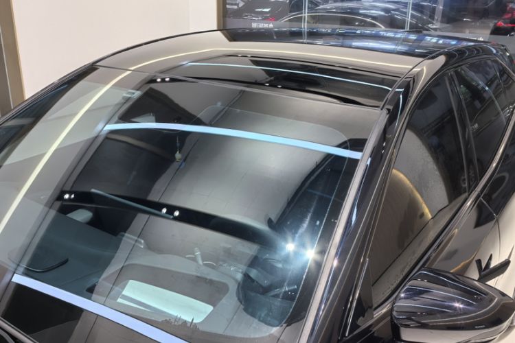 Used  S07 2023 200Max Range-Extended Version
