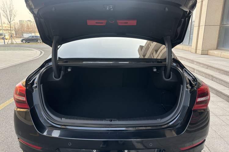 Used Hongqi H5 2022 Classic Model Facelift 1.5T DCT Qiyun Edition