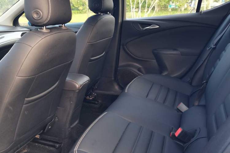 Used Buick Verano 2016 Hatchback 15S Automatic Ambition Model
