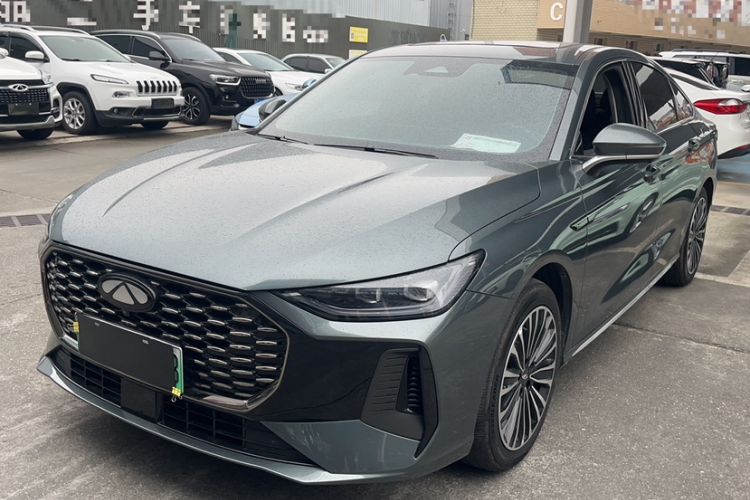 Used Chery Fengyun A8L 2025 1.5 TGDI 145 km Luxury Version
