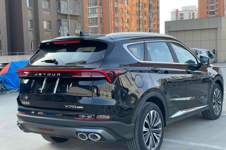 Used JETOUR X70 PLUS 2023 1.5T CVT Ziqiang MAX 7-Seater
