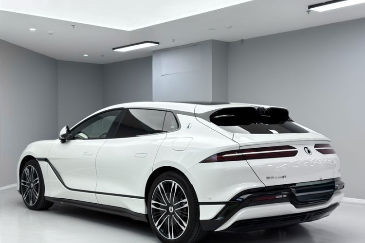 Used Denza Z9GT 2024 1100 Four-Wheel Drive Ultra Version