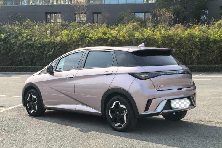 Used BYD Dolphin 2021 405 km Fashion Edition
