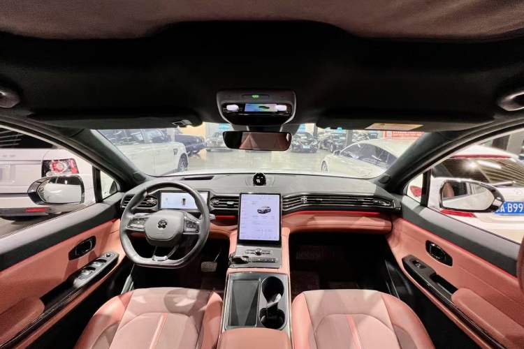 Used Nio EC6 2020 440 km Performance Version
