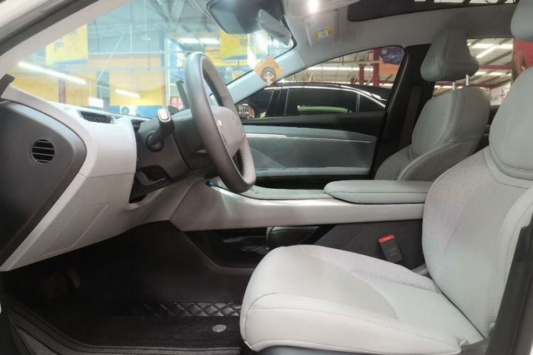 Used XPeng MONA M03 2024 620 with Ultra-Long Range
