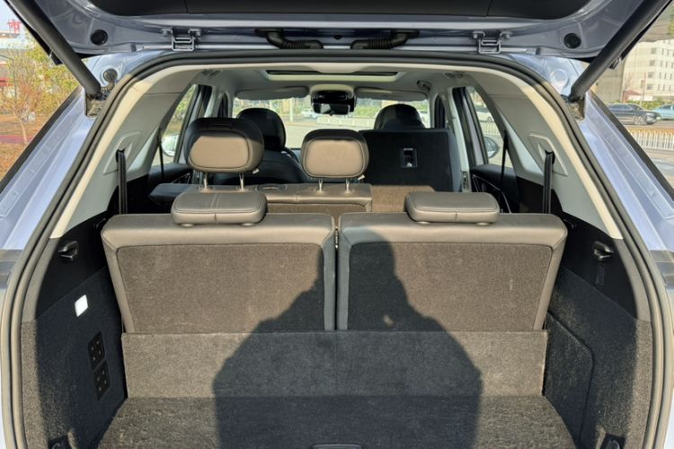 Used Chery Fengyun T9 2024 120 Long-Range Flagship Version 7 Seats Ternary Lithium