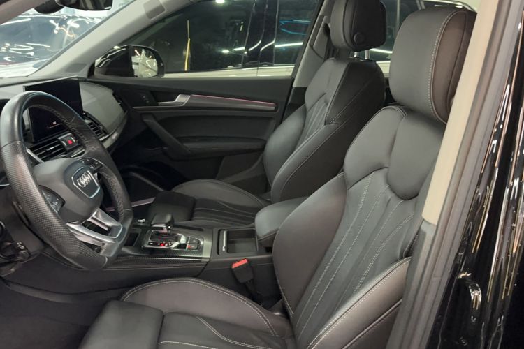 Used Audi Q5L 2022 Updated 45T Luxury Dynamic Version
