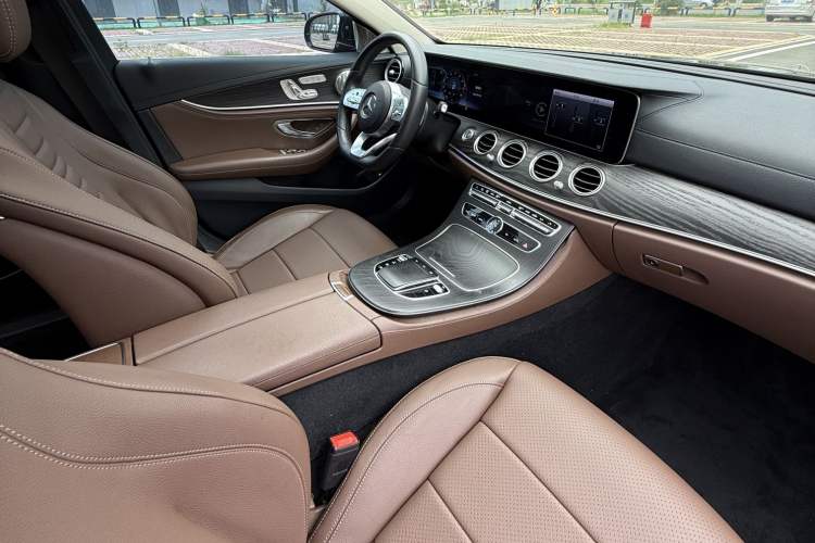 Used Mercedes-Benz E-Class 2019 Restyled E 300 L Sporty and Stylish Edition
