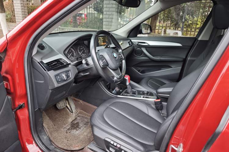 Used BMW X1 2016 sDrive18Li Premium Edition
