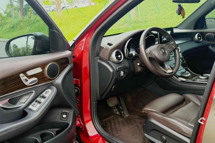 Used Mercedes-Benz GLC 2016 GLC 260 4MATIC Dynamic Edition