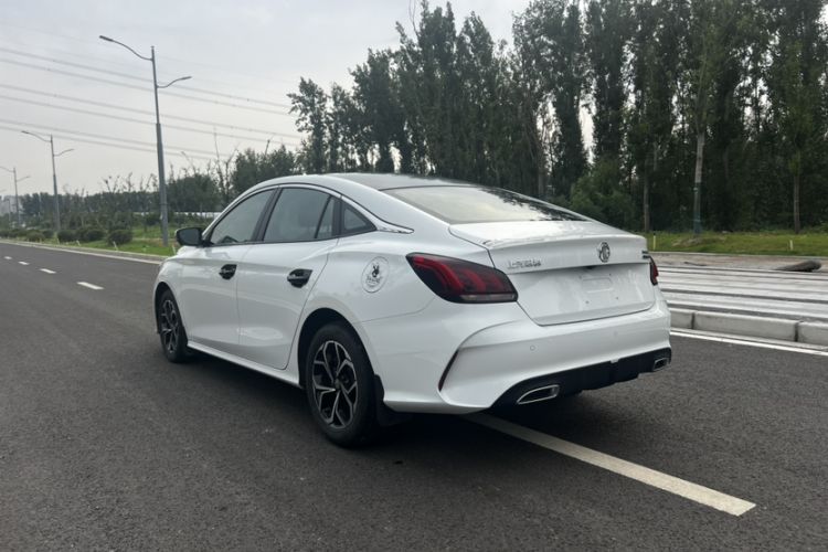 Used MG 5 2021 180 DVVT CVT Youth Luxury Edition
