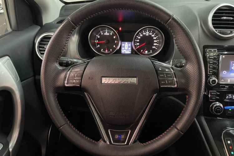 Used Haval H6 2016 Upgraded Model 1.5T Automatic Two-Wheel Drive Elite Version
