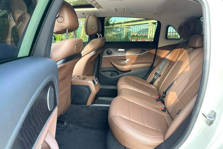 Used Mercedes-Benz E-Class 2017 E 200 L Sport 4MATIC