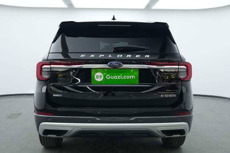 Used Ford Explorer 2023 EcoBoost 285 Four-Wheel Drive Stylish Plus Version 7 Seats