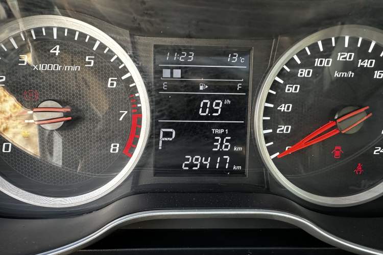 Used Bestune X40 2019 1.6L Automatic Luxury Version China V Emission Standard
