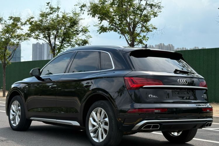 Used Audi Q5L 2022 40T Luxury Dynamic Model
