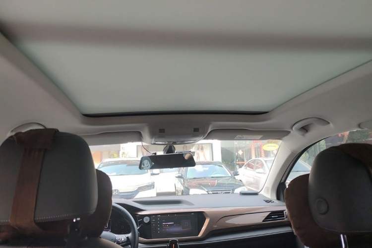 Used Volkswagen Tharu 2021 280TSI Two-Wheel-Drive Luxury Plus Edition
