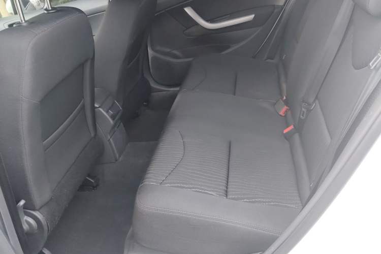 Used Peugeot 408 2013 2.0L Automatic Comfort Edition
