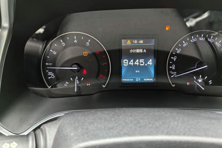 Used Wey VV5 2019 1.5T Two-Wheel Drive Color Pioneer