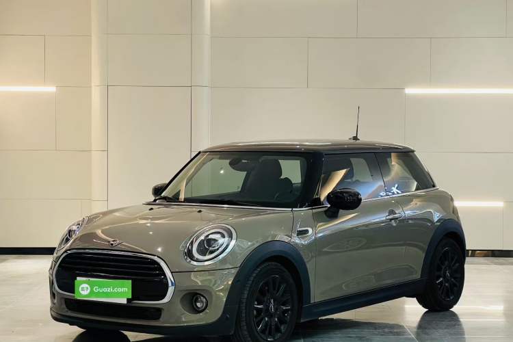 Used  MINI 2019 1.5T COOPER Classic Edition
