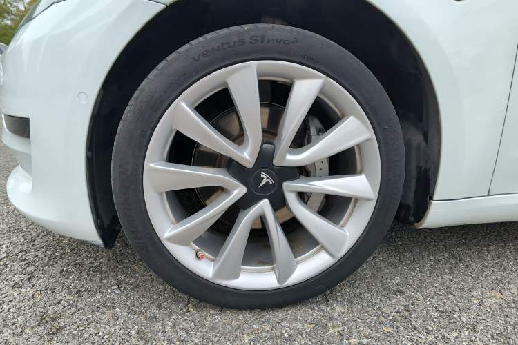 Used Tesla Model 3 2019 Standard Range Rear-Drive Upgraded Version