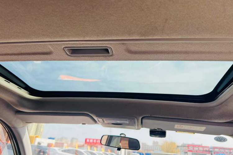 Used Chery Tiggo 3 2016 1.6L Manual ZhiShang Edition