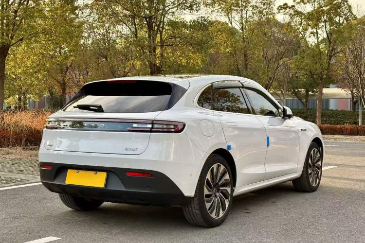 Used Hima AITO M5 2023 Extended-Range Four-Wheel Drive Intelligent Driving Version