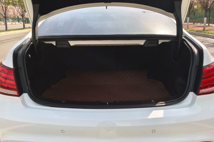 Used Mercedes-Benz E-Class 2014 E 200 Coupe
