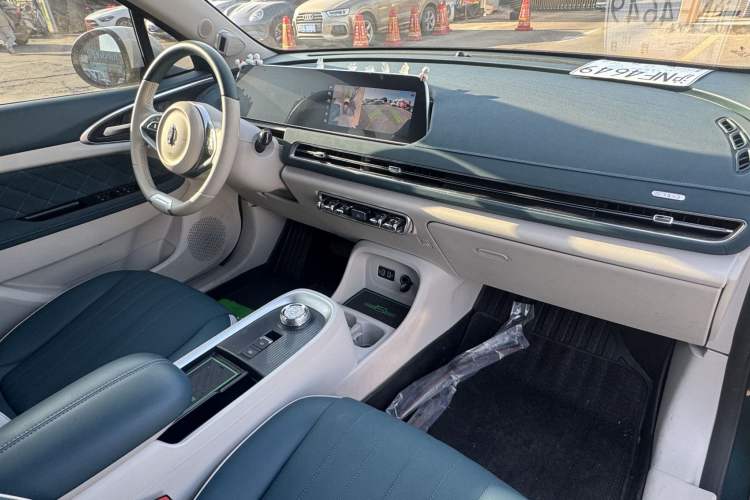 Used ORA Good Cat 2021 500km Long-Range Poseidon Edition Lithium-Ion Battery
