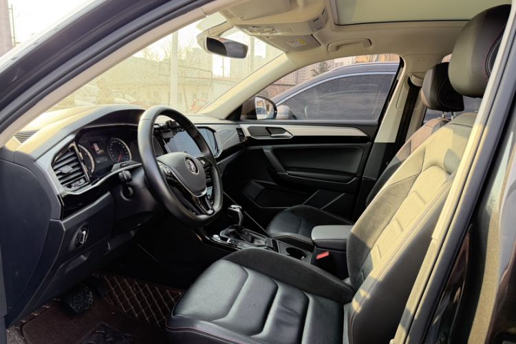 Used Volkswagen Tayron 2020 330TSI Two-Wheel Drive Luxury Smart Connectivity Version
