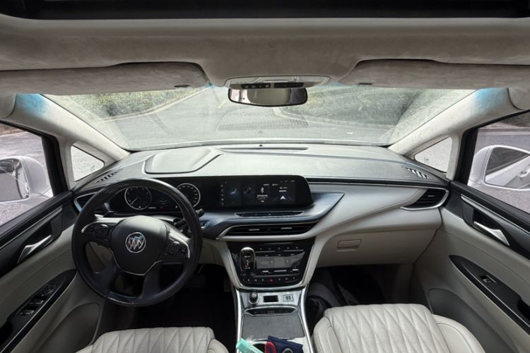 Used Buick GL8 2022 ES Landtrek 653T Comfort Edition
