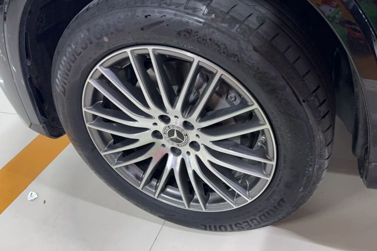 Used Mercedes-Benz GLC 2024 GLC 300 L 4MATIC Dynamic Edition 5-seater
