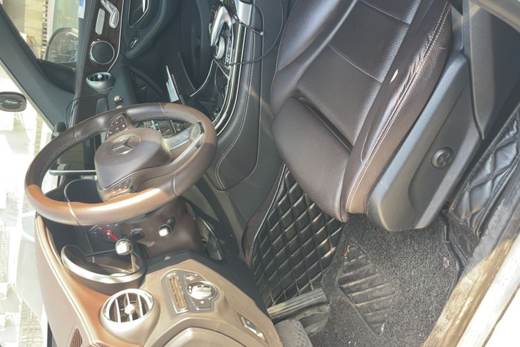 Used Mercedes-Benz GLC 2017 GLC 260 4MATIC Dynamic Edition
