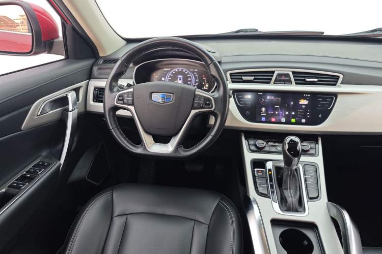 Used Geely Auto Emgrand X7 Sport 2018 1.8TD Automatic Two-Wheel Drive Smart 4G Connected Version
