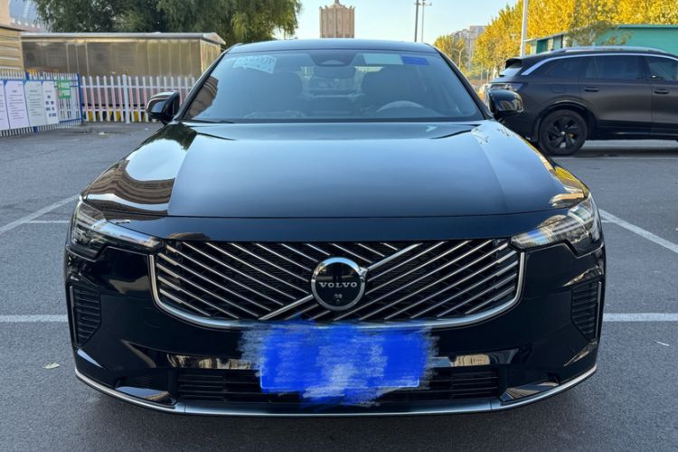 Used Volvo S90 2026 B5 Zhiyuan Luxury Edition
