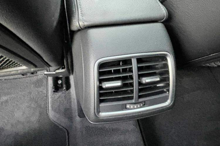 Used Audi Q3 2016 35 TFSI Fashion Model
