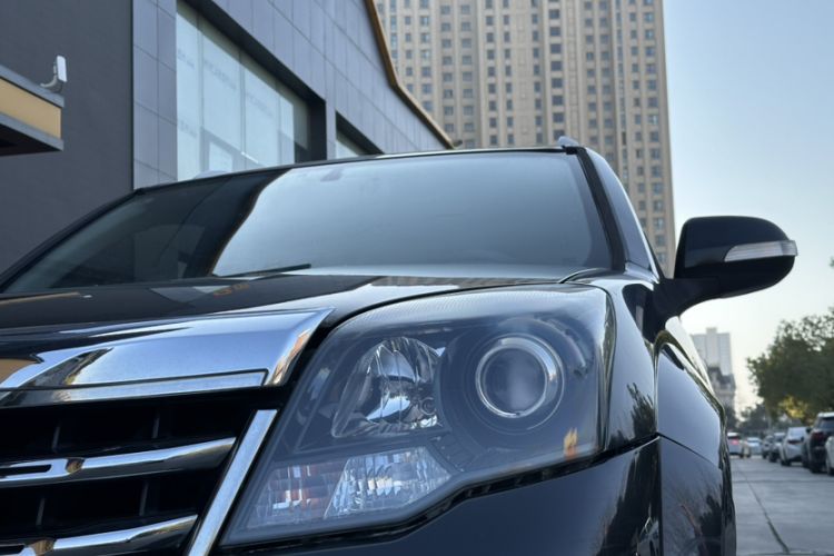 Used Haval H5 Classic 2015 2.0L Manual Two-Wheel Drive Entry-Level Trim
