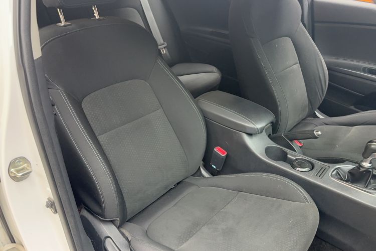 Used Kia K4 2014 1.8L Manual GL
