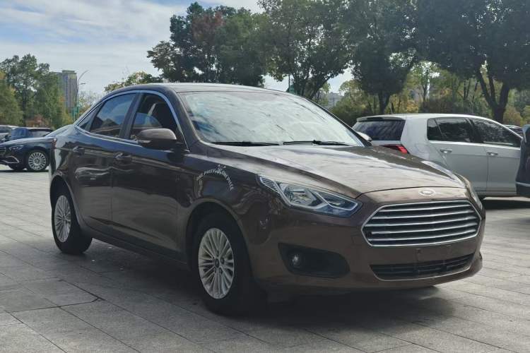 Used Ford Escort 2017 1.5L Manual Comfort Model
