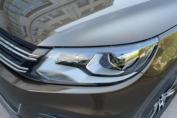 Used Volkswagen Tiguan 2015 1.8TSI Automatic Two-Wheel Drive Luxury Model
