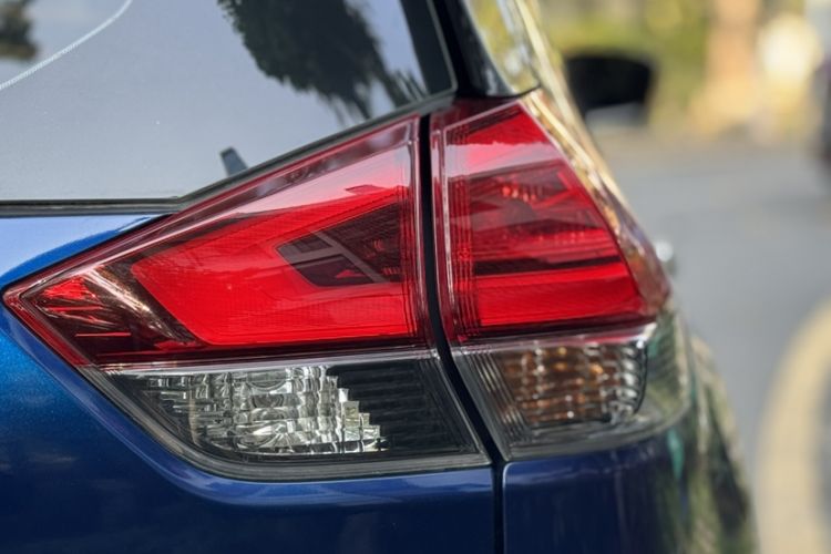 Used Nissan X-Trail 2017 2.0L CVT 7-Seater Comfort Edition 2WD
