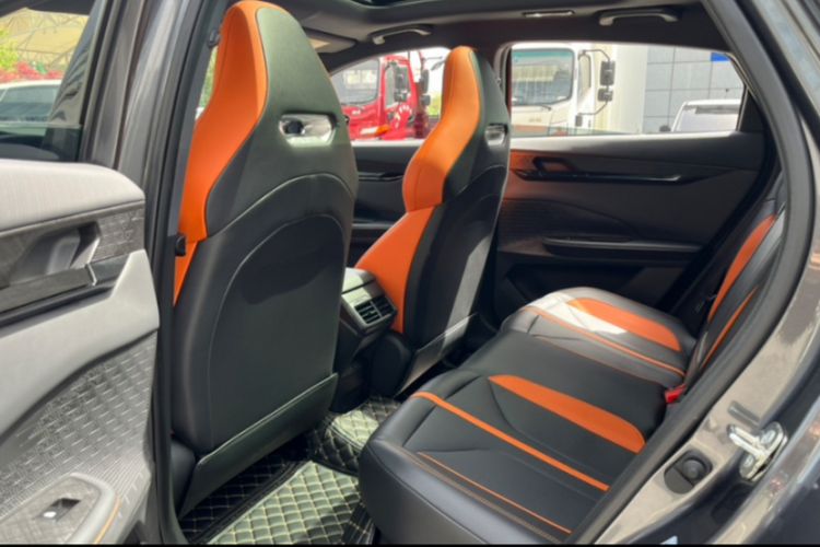 Used Changan UNI-V 2024 1.5T Prestige Sport Edition