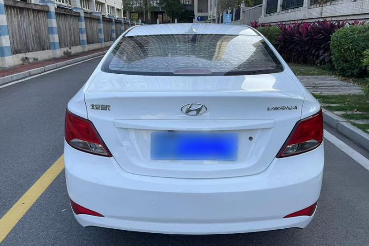 Used Hyundai Verna 2016 1.4L Automatic Leading-Edge GLX
