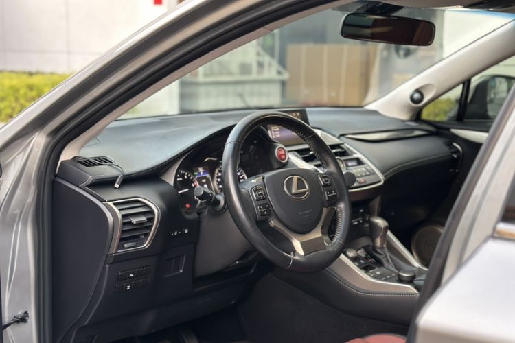 Used Lexus NX 2015 200T All-Wheel-Drive Fēngshàng Edition