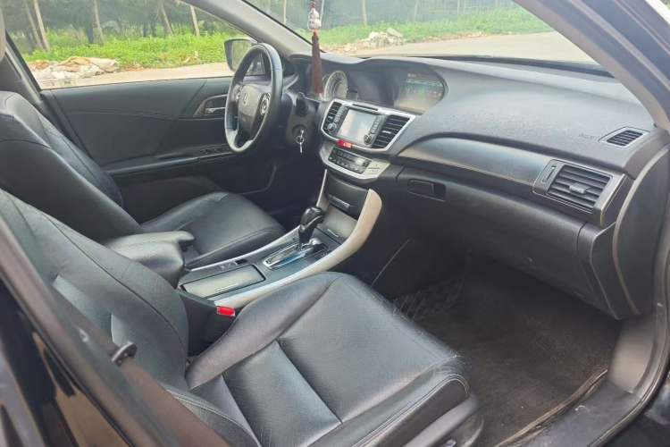 Used Honda Accord 2014 2.0L EX Luxury Edition
